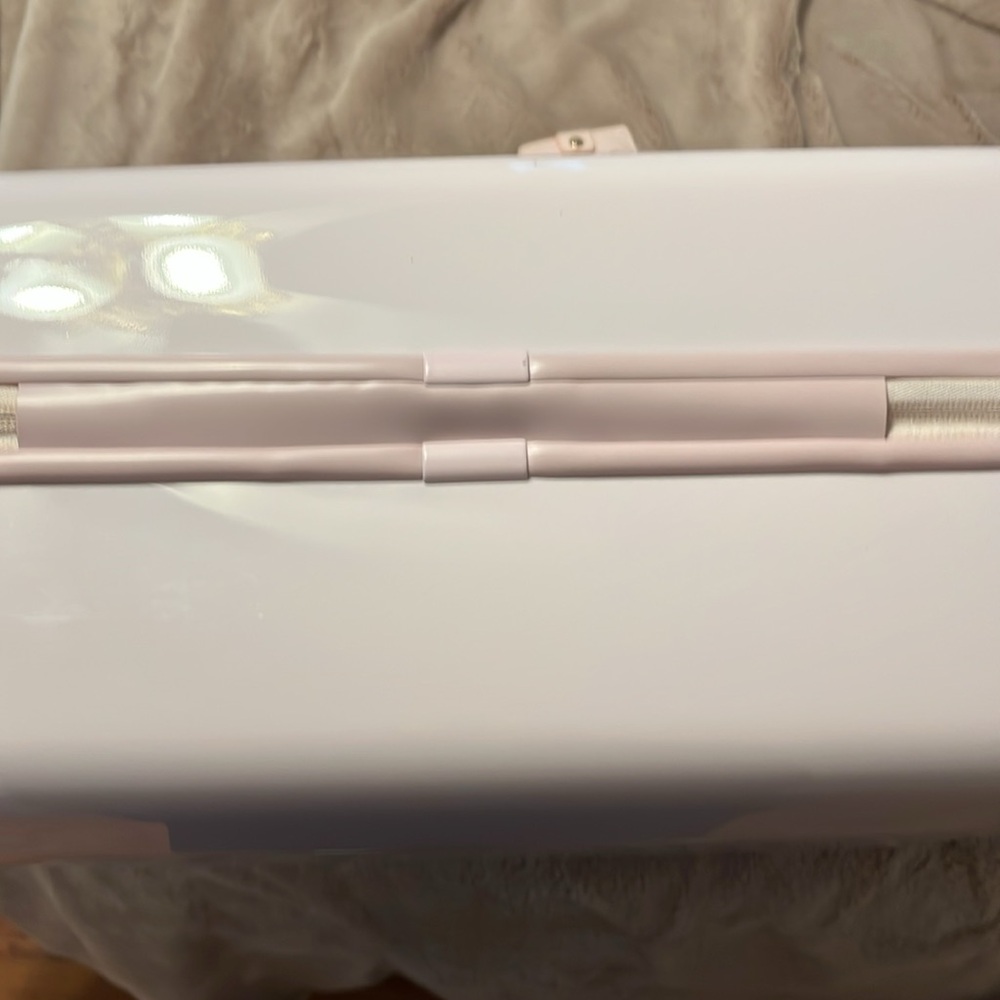 Ted Baker Oriental Blossom Cherry Blossom Pink And White Carry-On Suitcase - Picture 8 of 16